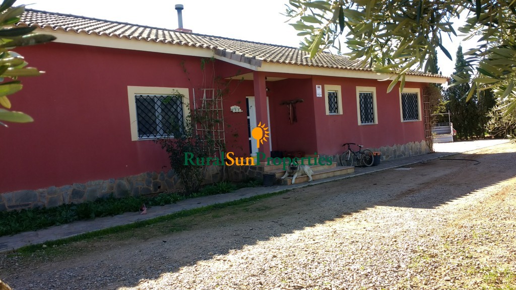 Finca 6.000 m² with recently built house in the countryside of Cartagena, El Palmero.