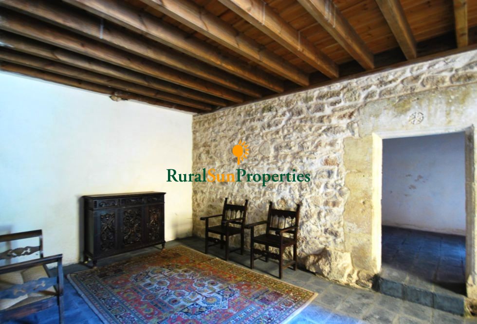 Palace for sale in Burgos, Spain
