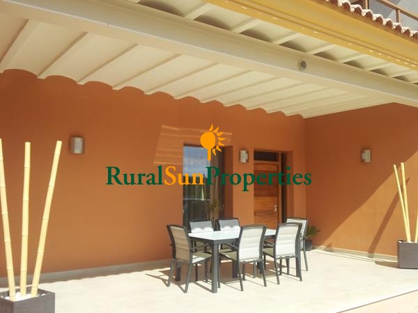 Large country property for sale Elda, Alicante