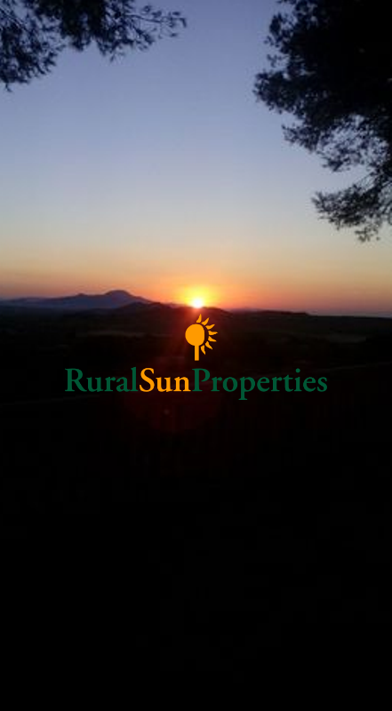 SOLD. Bullas Country property placed on a plot of 50,000sqm in the mountain