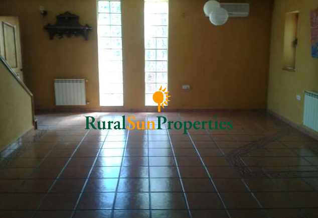 Country house for sale in Murcia.