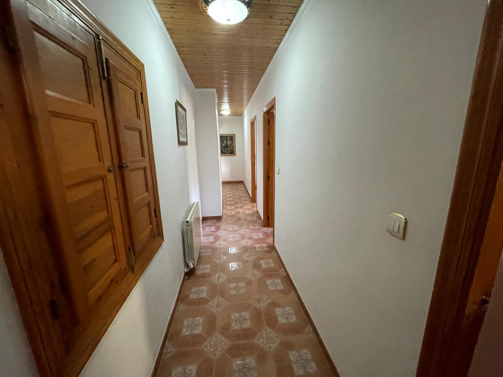 Bullas countryside: Country house in beautiful valley surrounded by mountains and vineyards with panoramic views