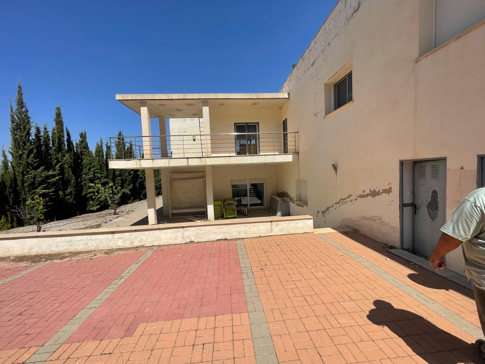 Huge and luxurious house in the mountain for sale Murcia Inland.