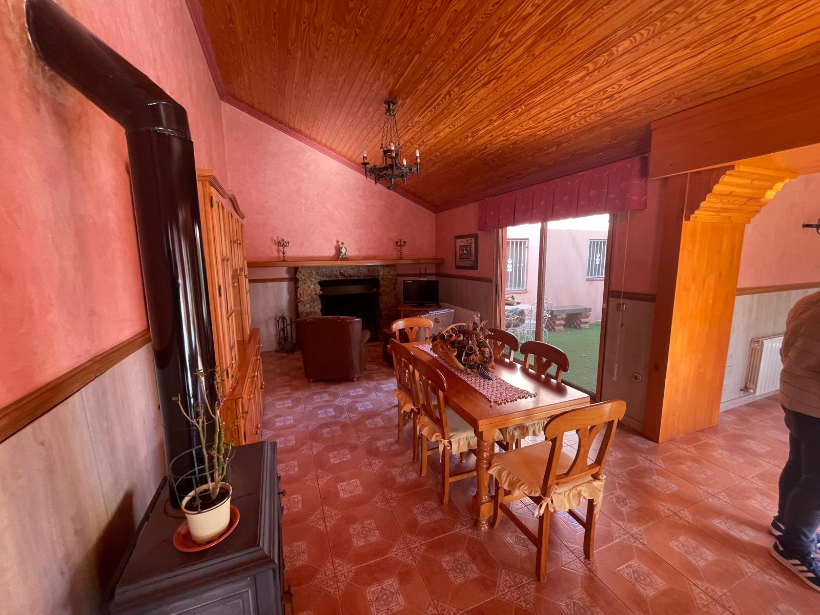 Bullas countryside: Country house in beautiful valley surrounded by mountains and vineyards with panoramic views