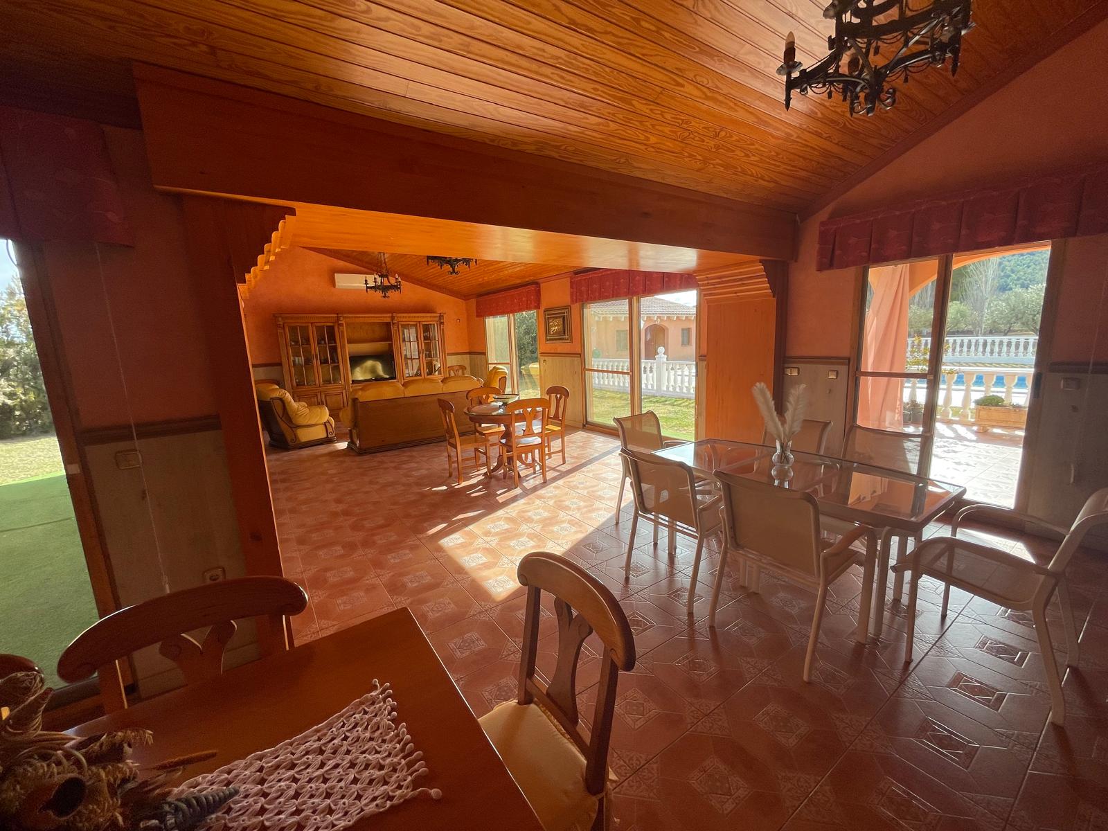 Bullas countryside: Country house in beautiful valley surrounded by mountains and vineyards with panoramic views