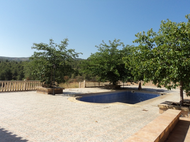 REBAJADO. Venta Casa Cortijo Señorial  en Lorca con finca de 80 ha.