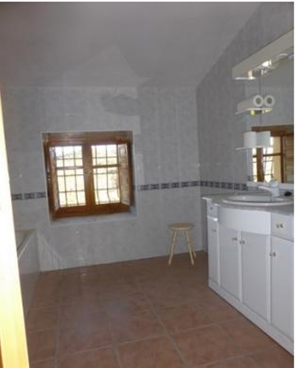 REBAJADO. Venta Casa Cortijo Señorial  en Lorca con finca de 80 ha.