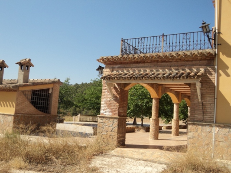 REBAJADO. Venta Casa Cortijo Señorial  en Lorca con finca de 80 ha.