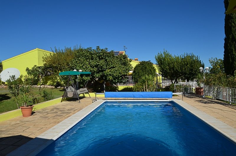 Venta Casa de campo lujosa en Cehegin con parcela de 25.000m².