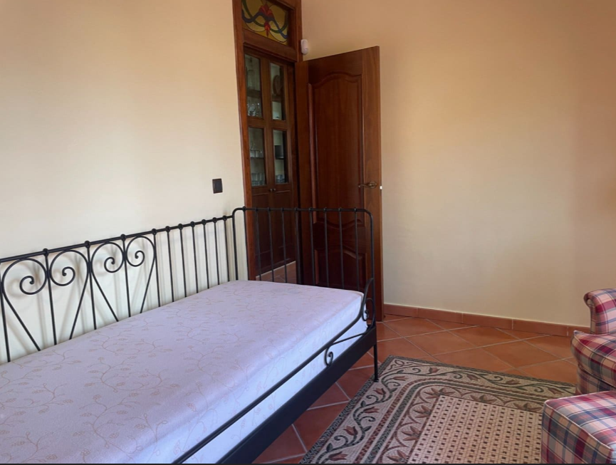 A wonderful country house located on a privileged location in the heart of the Ricote Valley.