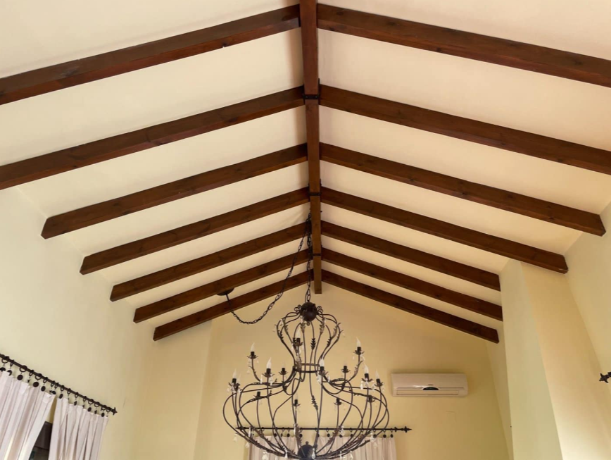 A wonderful country house located on a privileged location in the heart of the Ricote Valley.