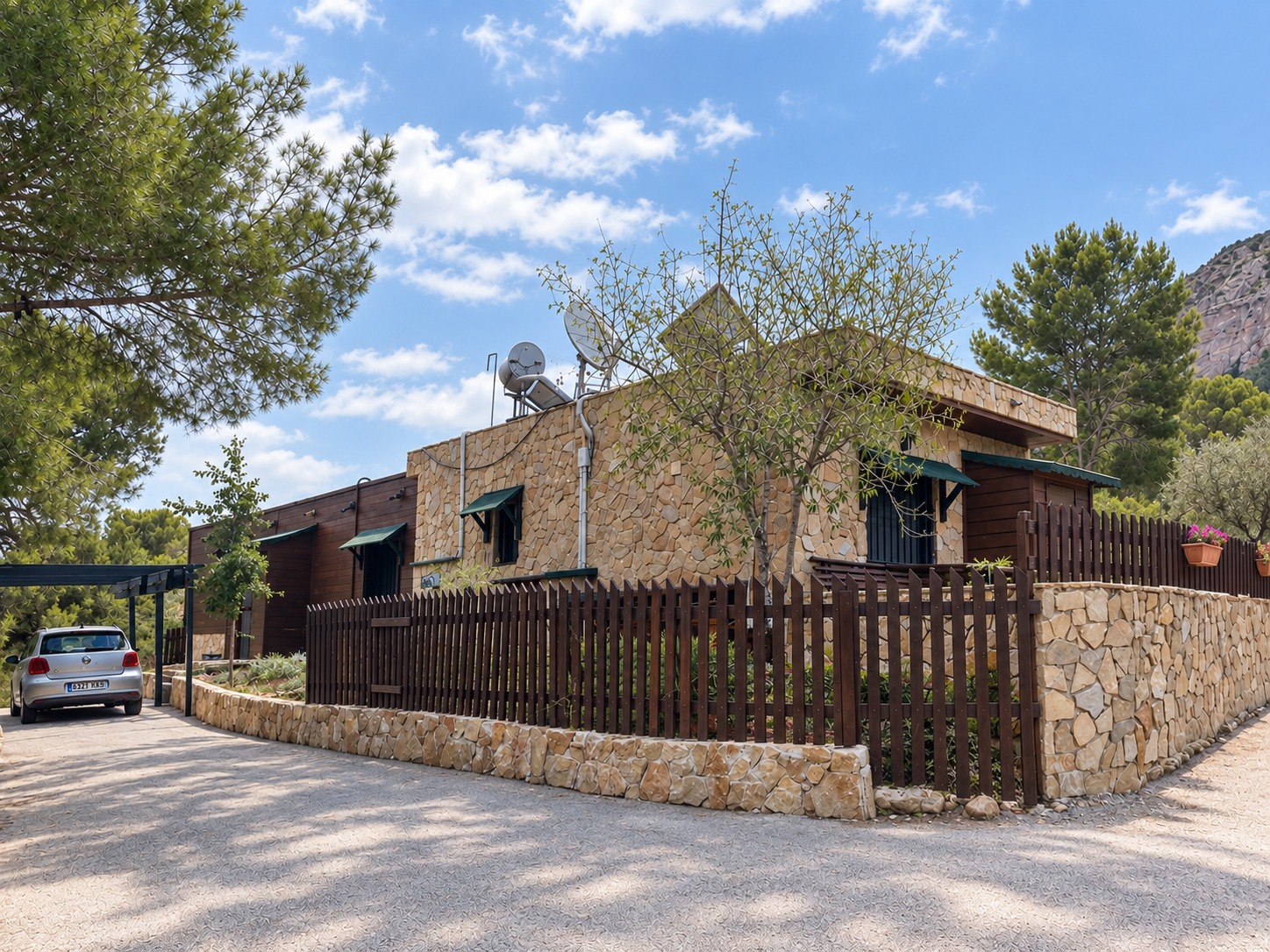 Venta finca monte con casa en Murcia