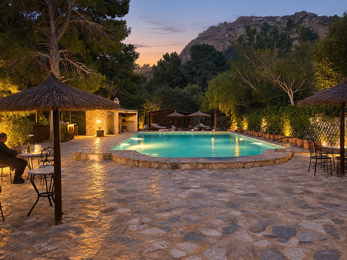 Venta finca monte con casa en Murcia
