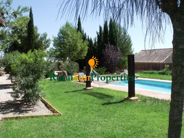 Detached country property for sale in Mula, Murcia