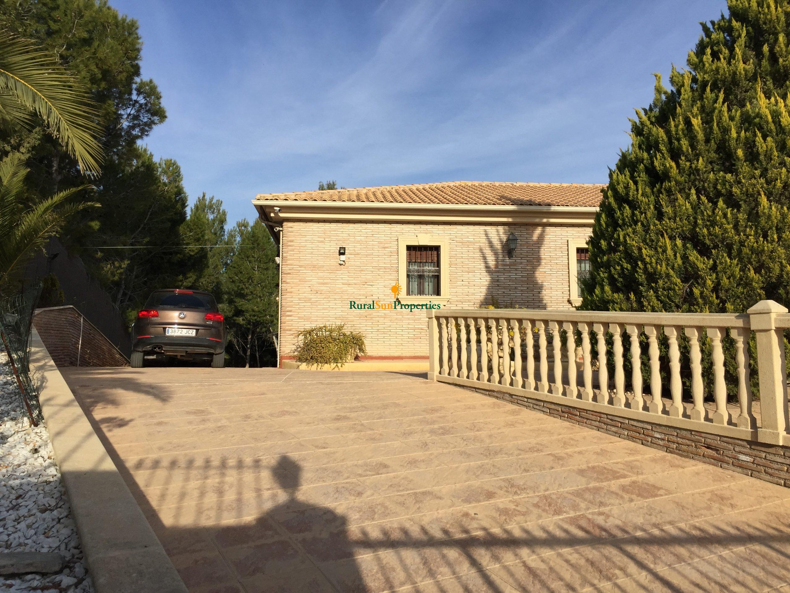 Sale exclusive villa in Molina de Segura. Murcia Inland.