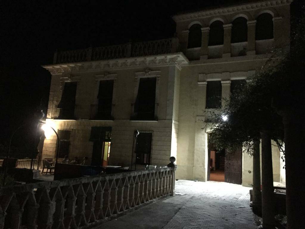 Palatial house for sale in Mula-Murcia inland.