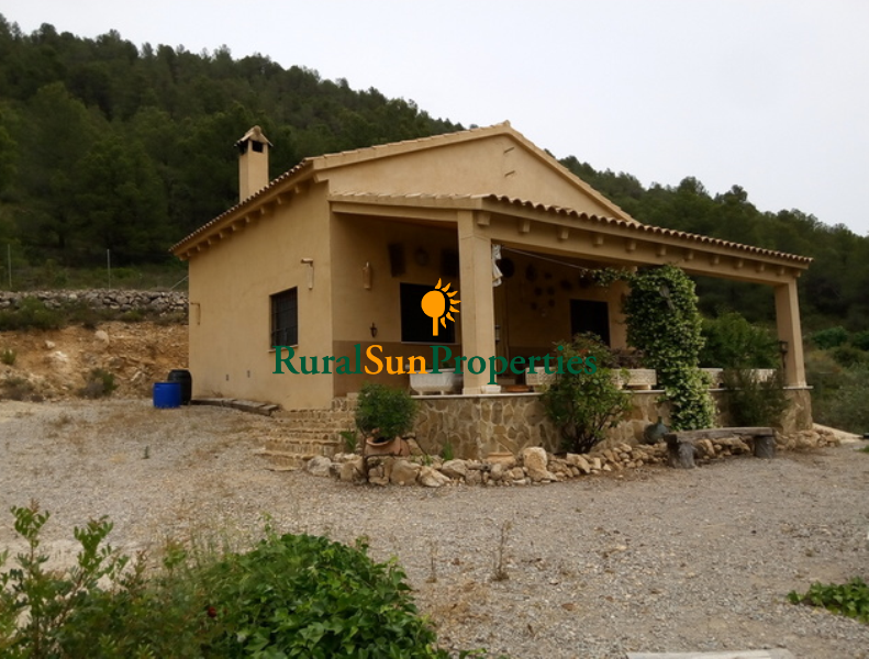 SOLD. House in the mountains of Bullas.