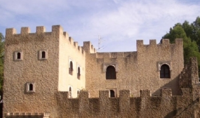 Arab Castle for sale in Alicante, Spain