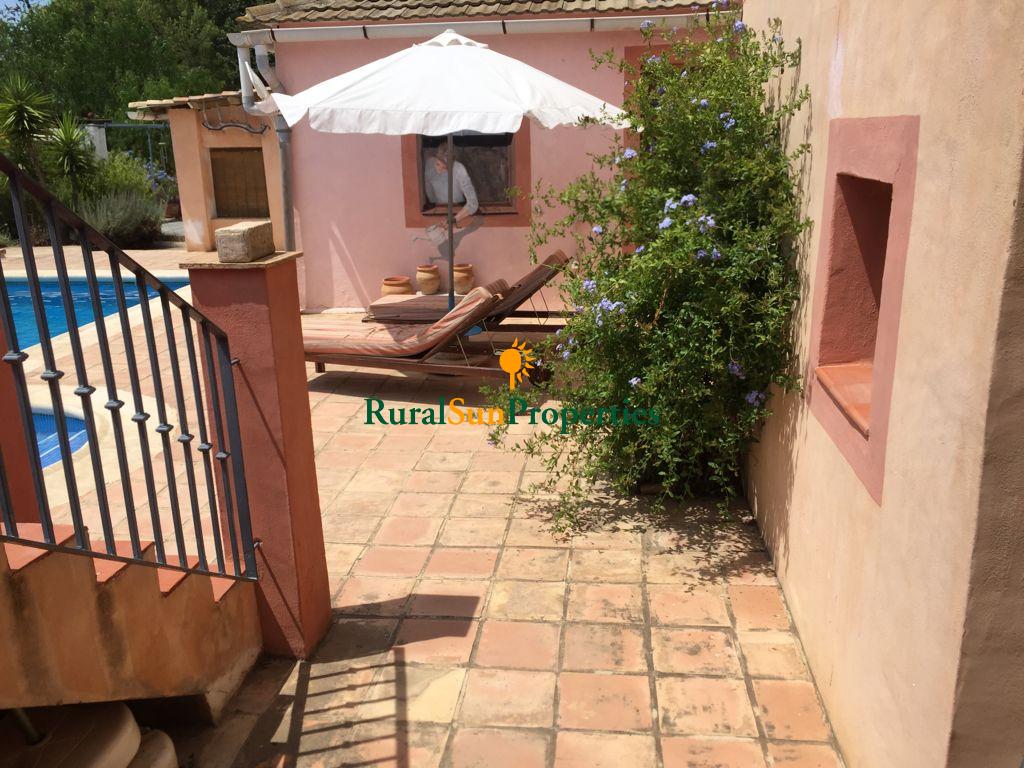 SOLD. Spacious and comfortable country house in Bullas