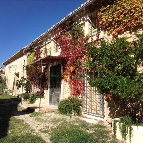 Casa rural en venta Moratalla, Murcia - RuralSol Propiedades.